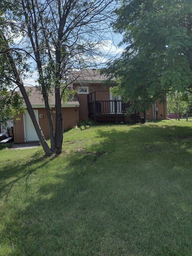 Photo - 1718 Widman Ln E