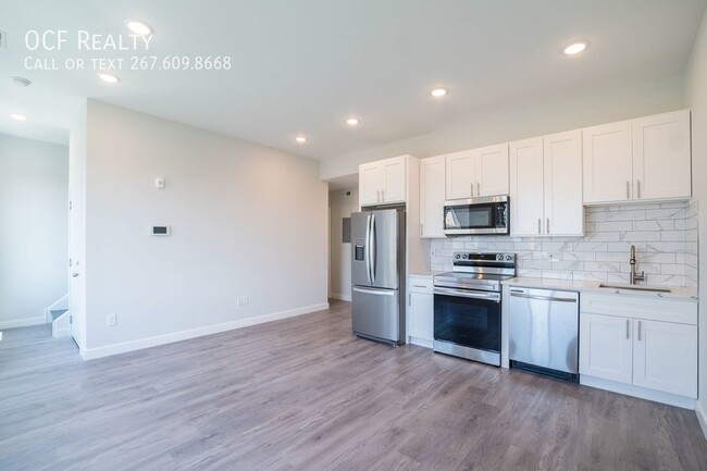 Grays Ferry Modern Two Bedroom - Grays Ferry Modern Two Bedroom Apartment Unit C