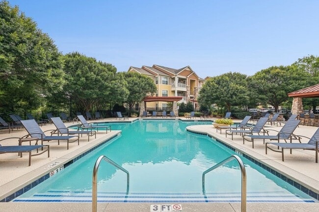 Photo - The Grove at Waterford Crossing
