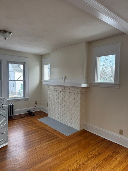 86 Jenness St