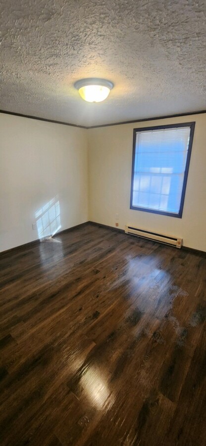 Photo - 1100 Northview Dr Unit HB1E