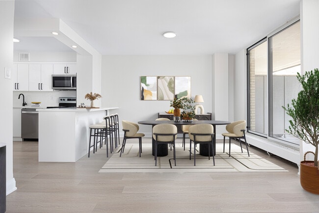 Building Photo - The Roselawn