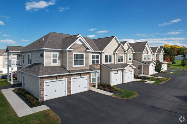 The Glen at Perinton Hills - The Glen at Perinton Hills Apartments