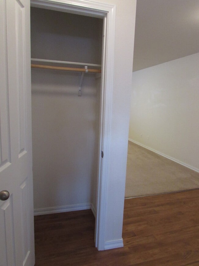 Photo - 6534-MF1-E2 Unit 107