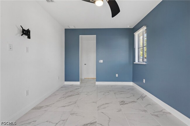 Photo - 24 Crestwood Cir S