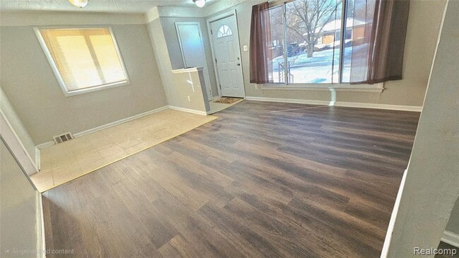 Photo - 1495 Jeffrey Ln