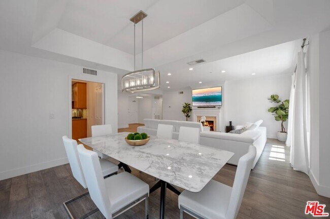 Photo - 405 N Palm Dr Unidad 203