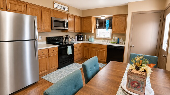 Waterford Duplex - Waterford Duplex Unit A