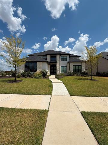 1560 Fairmont Dr