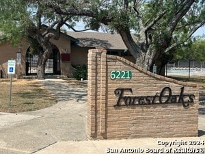 Photo - 7011 Forest Moss St