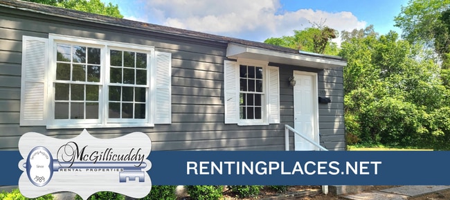 Building Photo - 1220 Holden Dr