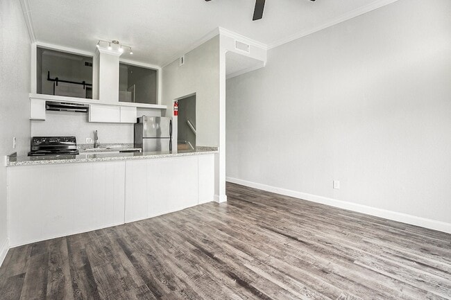 Photo - 7820 Seawall Blvd Unit 230