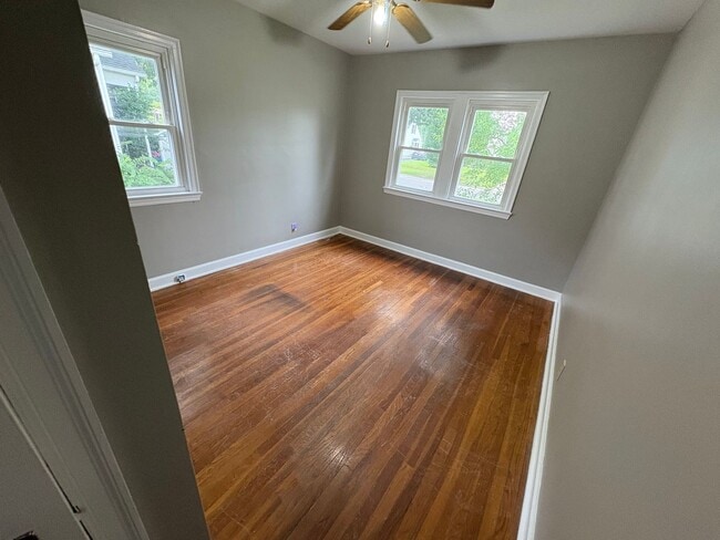 Photo - 35 N Broadleigh Rd