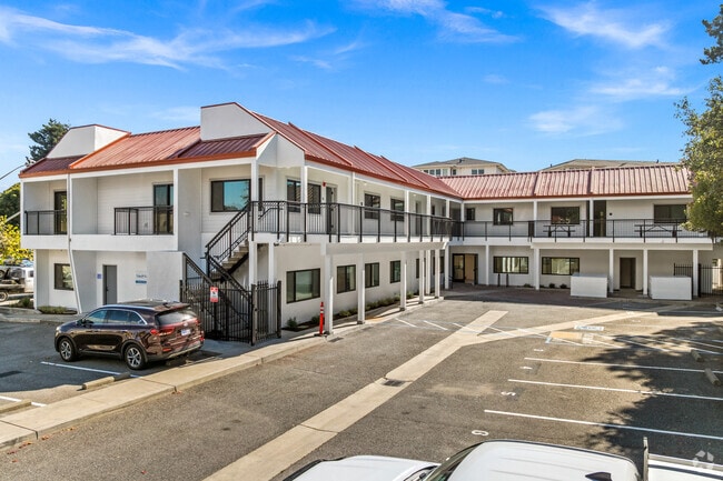 Exterior - 201 River Street Apartments