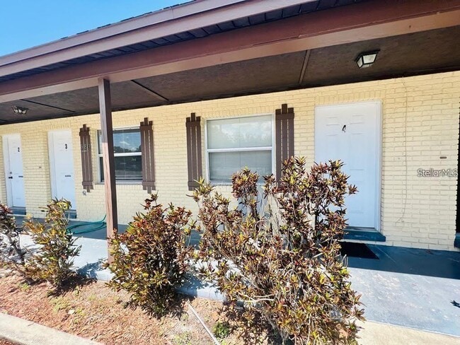 Building Photo - 979 S Berkley Rd Unit 5