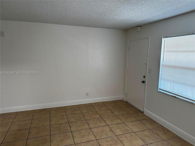 Photo - 241 SE 9th Ave Unit 203