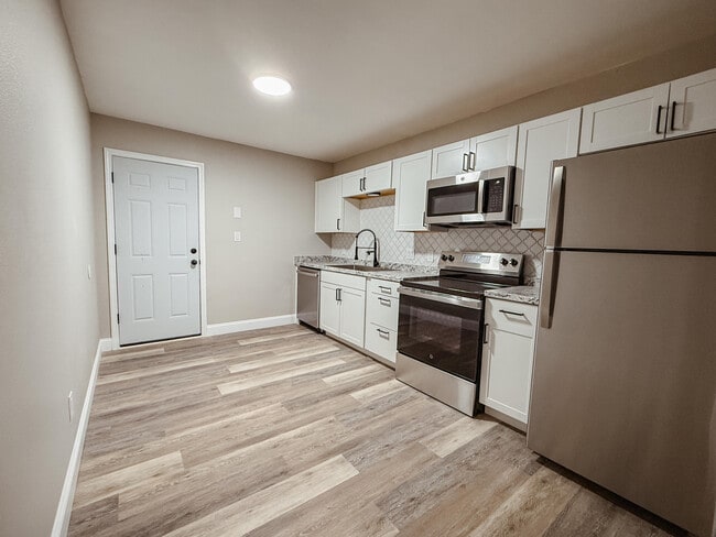 Photo - 9871 Guidy Ln