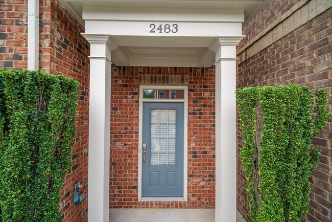 Photo - 2483 Norwood Dr SE