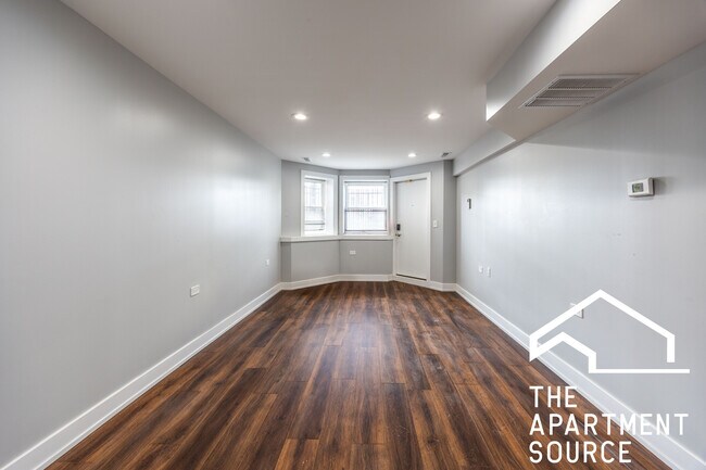 Photo - 3328 W Congress Pky Unidad G