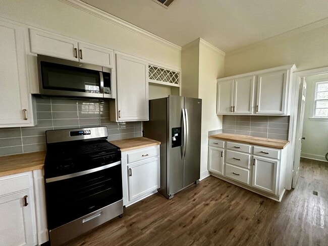 Photo - COMING SOON!!! Beautifully Renovated 3 bed/ 2 Bath in North Jackson