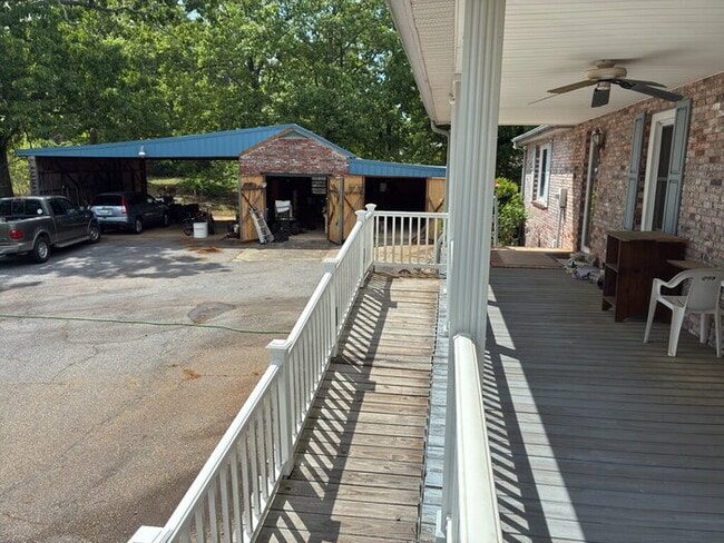 Photo - "Charming 3-Bedroom Retreat with 2 Full Baths in Peaceful Pelzer!"