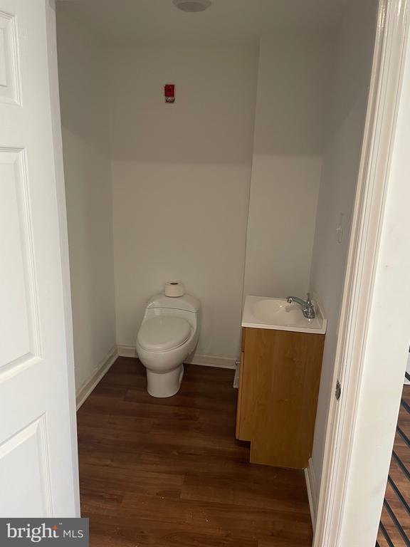 Photo - 5229 Westminster Ave