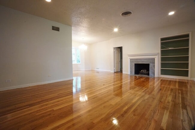 Photo - Bel Meade Beauty with Heated Pool and Hot-tub