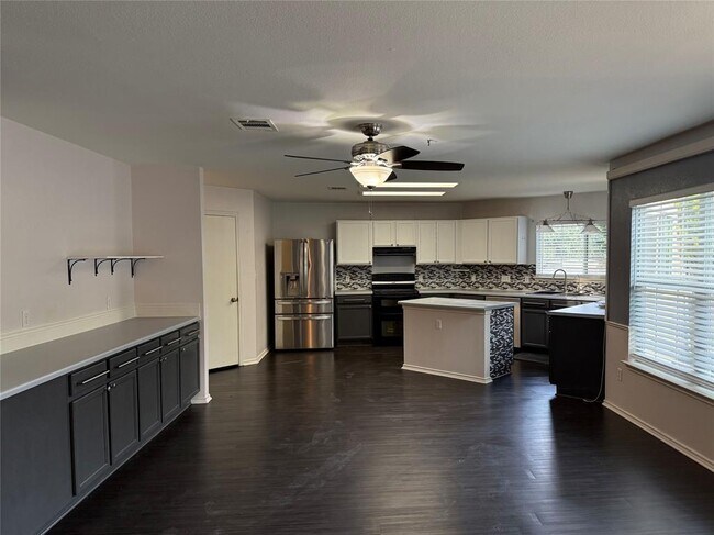 Photo - 4403 Cisco Valley Dr