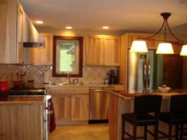 Photo - 2010 Artemis Dr