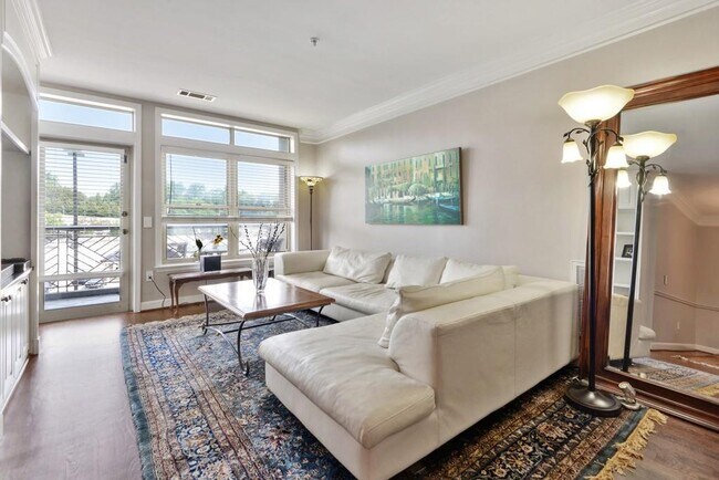 Photo - 3334 Peachtree Rd NE Unit 109