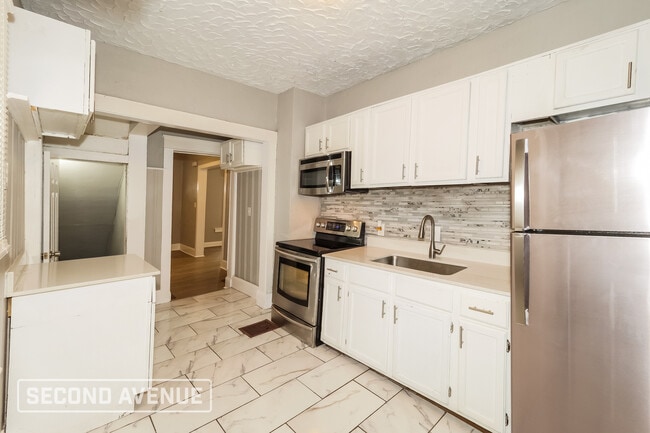 Photo - 2632 Cypress Ave