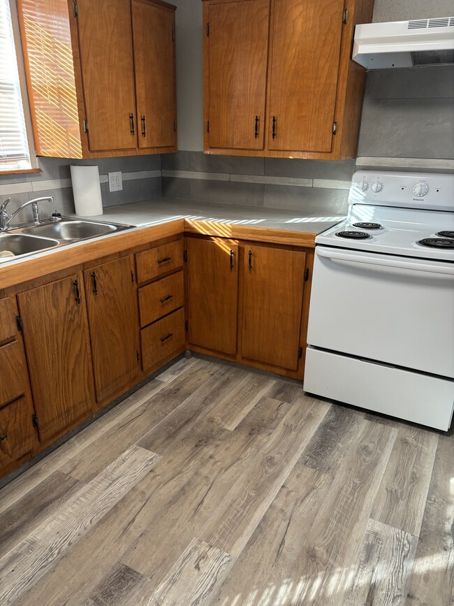 Photo - 1016 N Walnut St Unit 1018