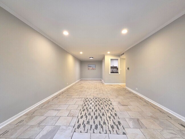 Photo - 5001 Carriage Way Dr Unit 116