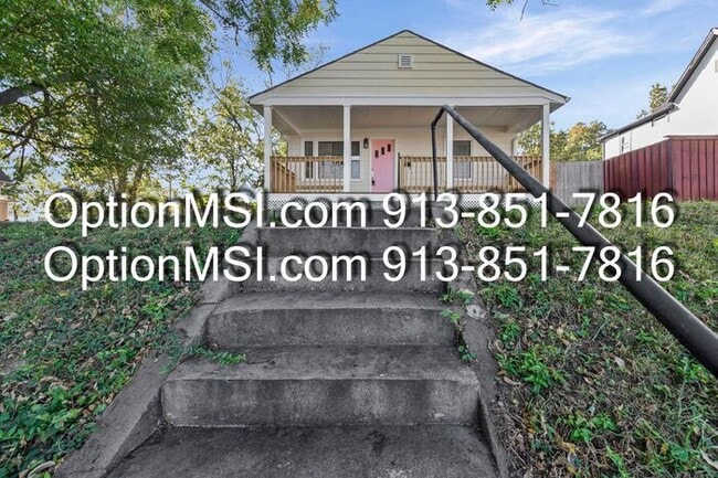 Photo - Newly Remodeled 3-Bedroom Home in Kansas C...