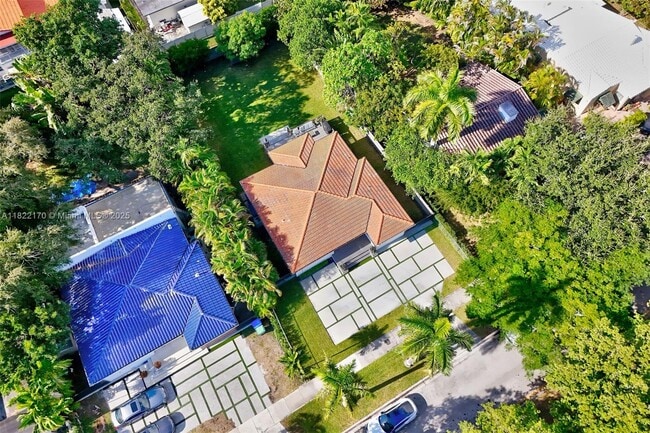Photo - 130 SW 25th Rd