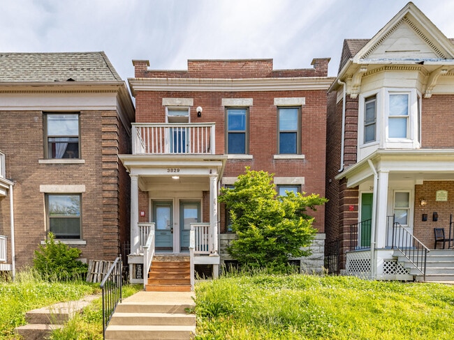 Building Photo - 3829 McRee Ave Unit B ( 1st Floor) Rental