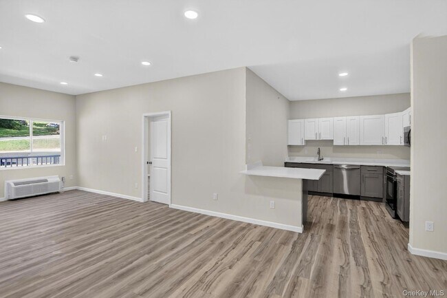 Photo - 16 Dowd St Unit 307