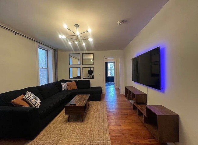 Photo - 666 Hancock St Unit 4A