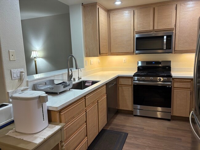 Building Photo - 1815 Sheri Ann Cir