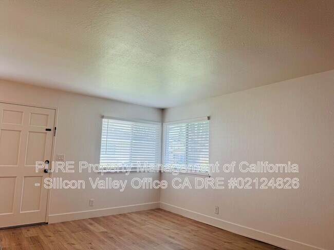 Photo - 2333 Saidel Dr Unidad #3