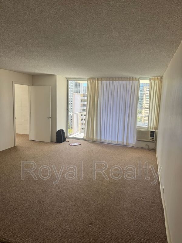 Photo - 222 Lili?uokalani Ave Unidad #1104