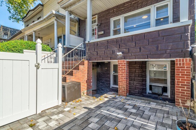 Photo - 232 Pearsall Ave Unit 1
