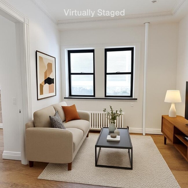 Building Photo - 424 W 51st St Rental