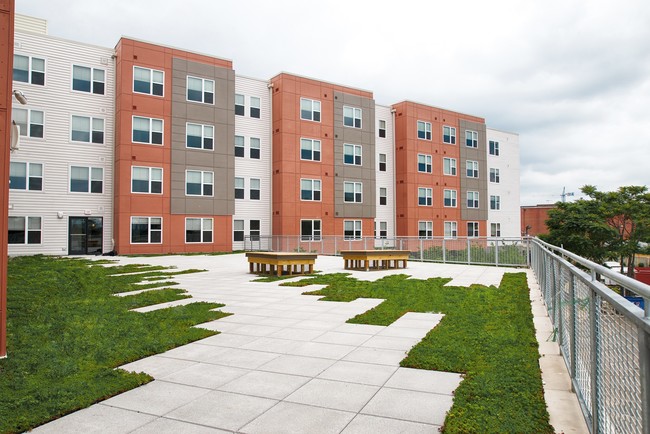 2321 4th Street Terrace - 2321 4th Street Apartments