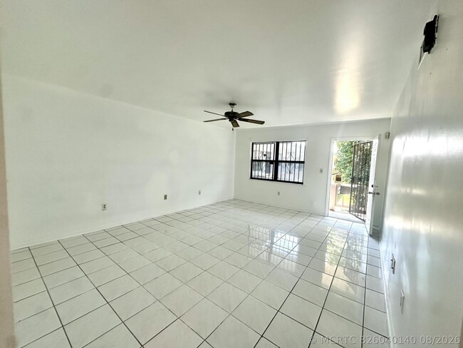 Photo - 10350 SW 220th St Unit 253