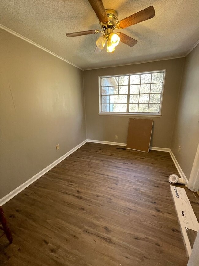 Photo - Newly renovated!