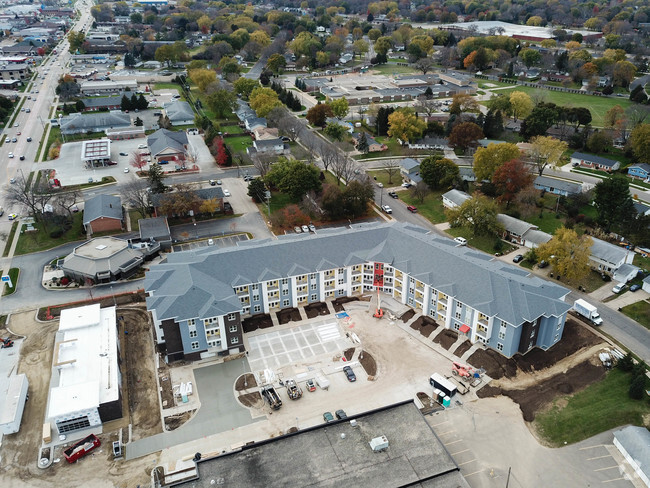 Building Photo - The McHenry Rental