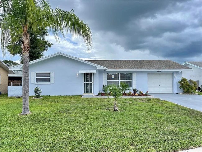 Photo - 1806 Ironwood Ct W