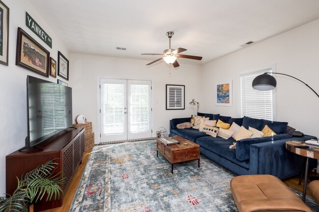 Photo - 805 Westover Ave