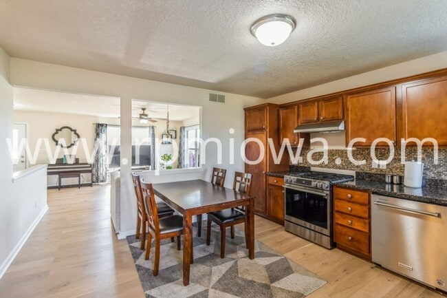 Photo - NEAR WESTWOOD ELEMENTARY!! 4 Bedroom, 3 Bath Home in Ankeny